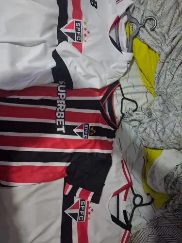 CAMISAS SÃO PAULO F.C E BONÉ