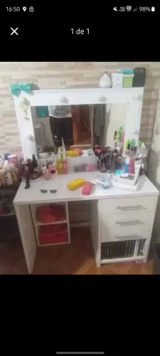 PENTEADEIRA OU ESCRIVANINHA