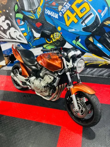 ? HONDA HORNET CB 600F 2006 - IMPECÁVEL!