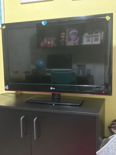 TV LCD LG