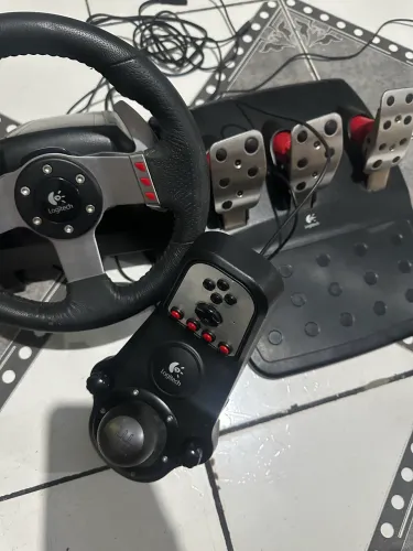 Volante G27 Logitech 