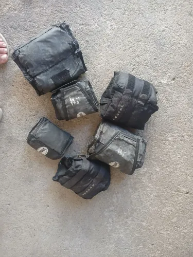 Caneleiras de peso 40reais tudo