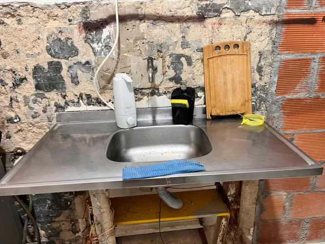 Pia de cozinha alumínio