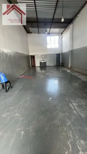 Galpão à Venda em Sorocaba - 120m² no Parque Vitória Régia