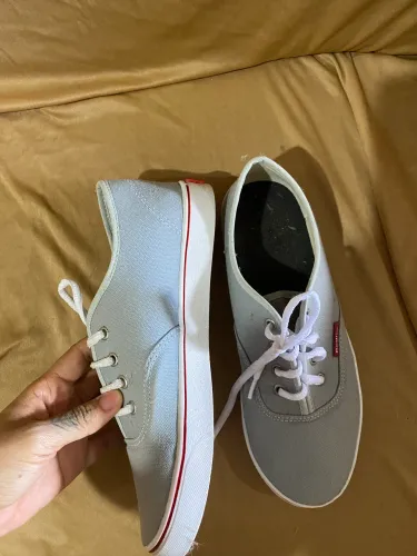 Tenis Redley replica
