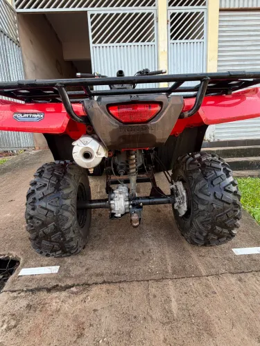 QUADRICICLO HONDA 4x4 ANO 2025
