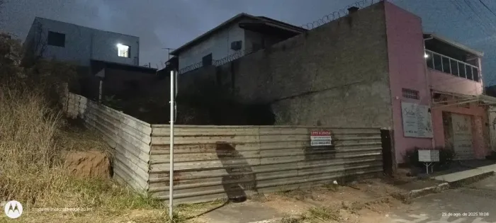 Lote/Terreno para venda com 250 metros quadrados em Monte Carlo - Santa Luzia - Minas Gera
