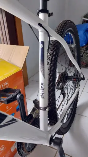 Bicicleta KSW  modelo XLT.100 Aro 29 só foi tedtada e montada por profissionais do ramo.