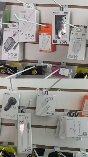 Carregadores, fontes e cabos variados