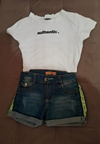 Lindo Conjunto tamanho 12/14, short acetinado, com bolsos