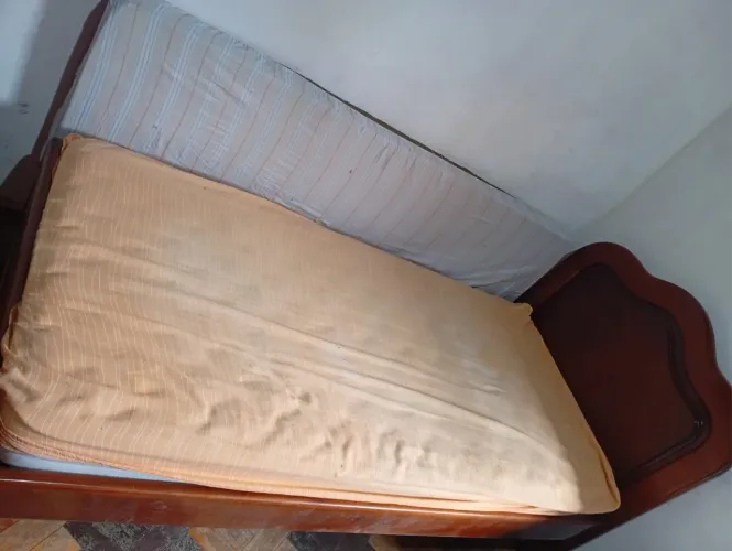 Cama + colchão