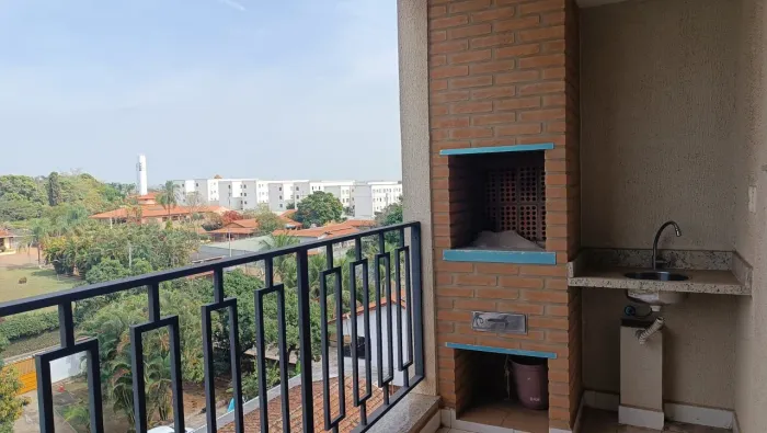 Apartamento com Varanda e Churrasqueira para Alugar na Av Laranjal Paulísta - Campestre