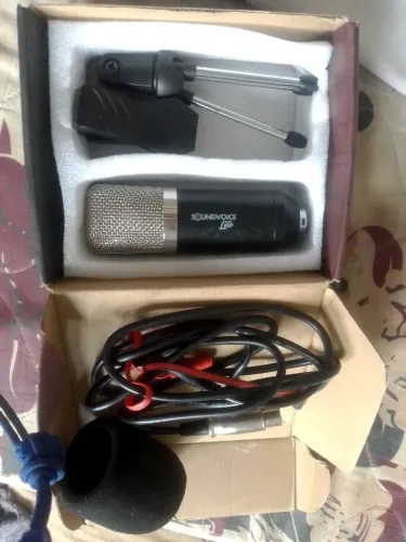 Microfone condensador 140
