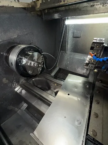 Torno CNC NARDINI