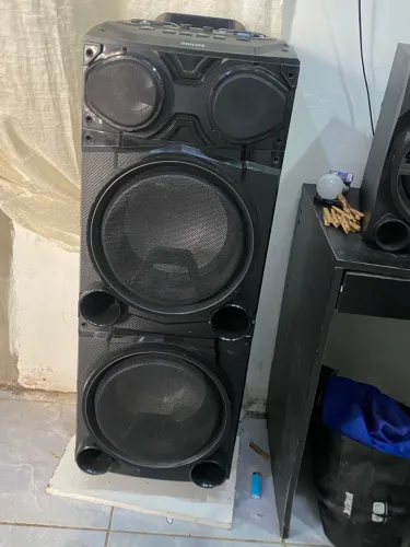 Som pegando tudo em perfeito estado muito alto