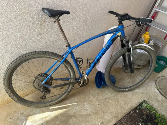 Bike lotus fox, aro 29