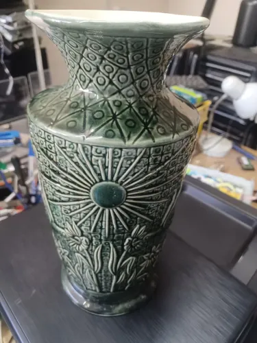 Vaso antigo de flores  30×15 com alto relevo