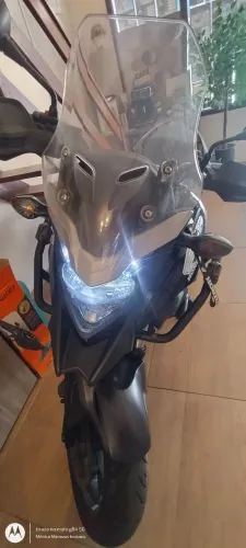 Moto de garagem cb500x
