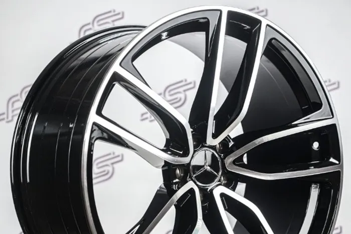 Rodas Mercedes AMG Preto Diamantado 5x112 - 22x9 e 22x10,5 aro 22 duas talas