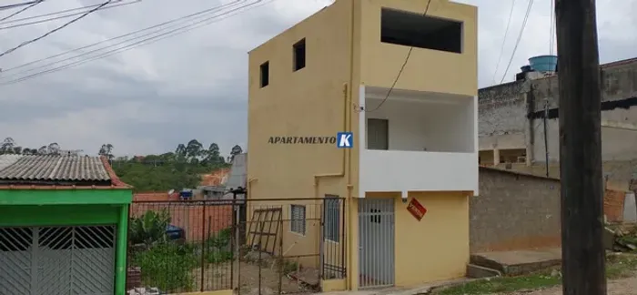 Casa 120m², com terreno de 250m², 2 suítes, 6 vagas - São João - Guarulhos - SP