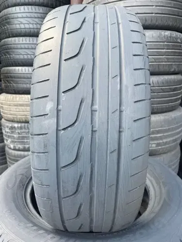 Pneu 215/55/16 Bridgestone Potenza meia vida (não é riscado)