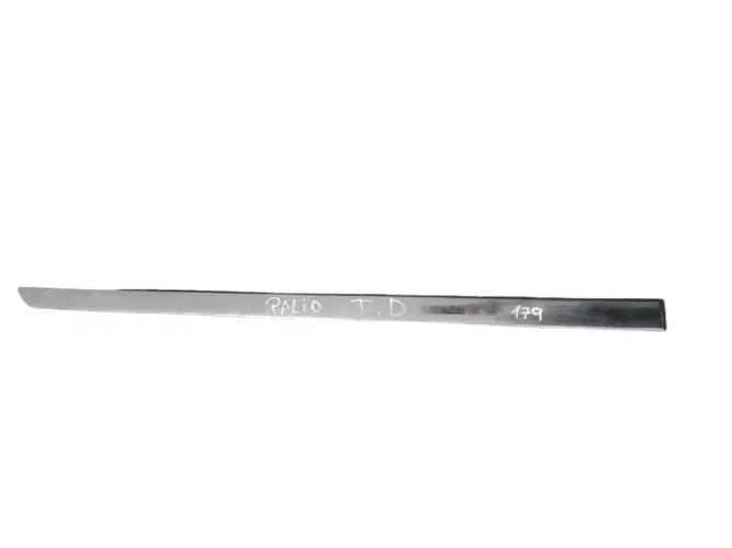 Friso Porta Traseira Direita Fiat Siena 2008 A 2012. N179