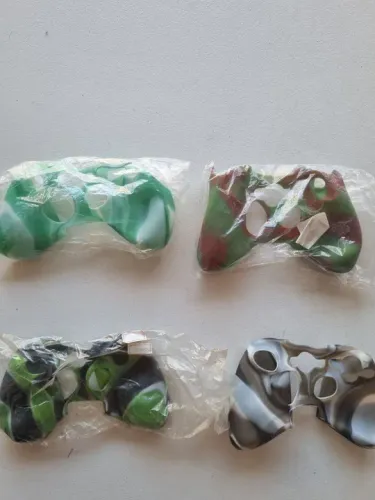 Capa silicone para controles xbox 360 e Ps3