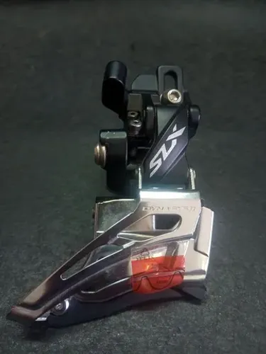 Câmbio Shimano Deore SLX FD-M7025-11