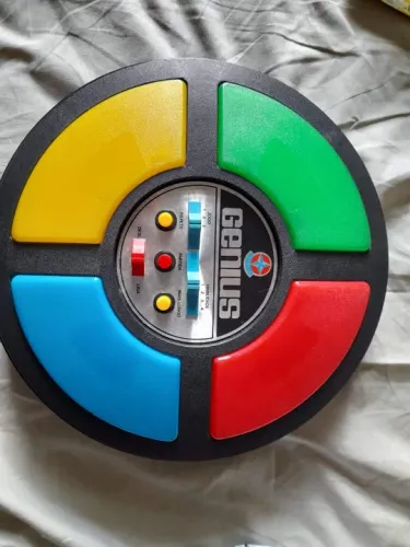 Genius Estrela anos 80