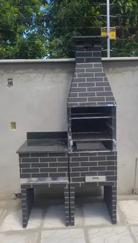 Churrasqueira com Bancada