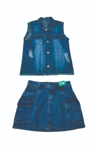 Conjunto Infantil Com Colete E Saia Jean