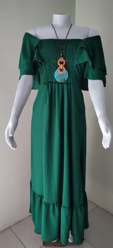 Vestido com forro tecido Duna verde bandeira Tam Único + Colar de Resina