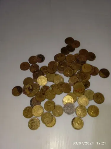 Moedas nacionais de 1,00 cruzeiro, décadas de 40/50 - kit com 77 peças