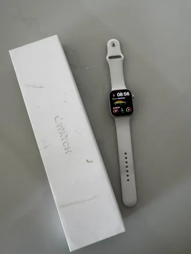 Apple Watch 8 45mm bat 93% em ótimo estado.