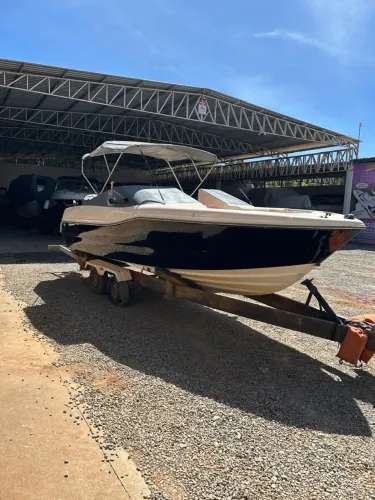 Lancha passeio recreio 