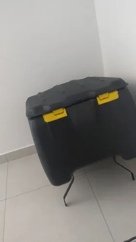 Vendo baú para entrega caixa motoboy 