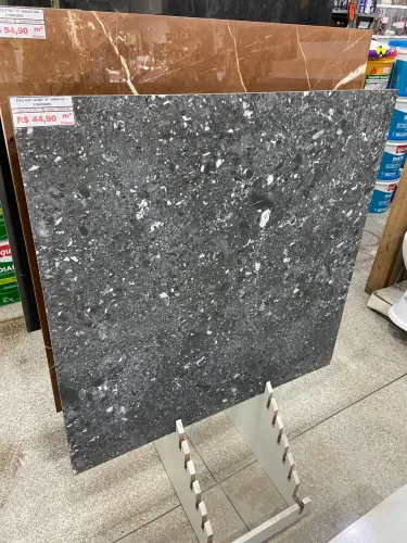 Piso 87x87 Tipo A 