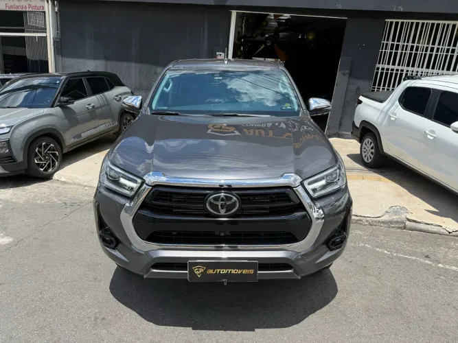 Toyota Hilux CD SRX 4X4 2.8 TDI 16V Diesel Aut. 2024