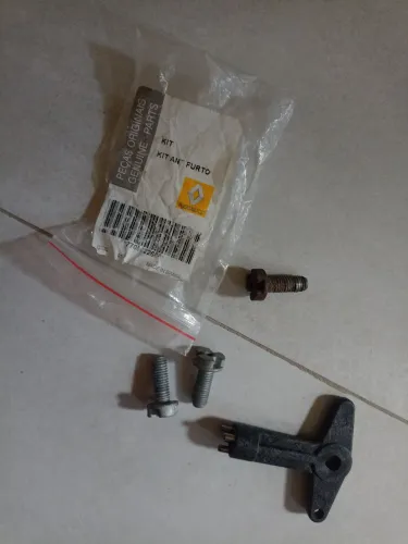 Parafuso mas chave da calota do Sandero