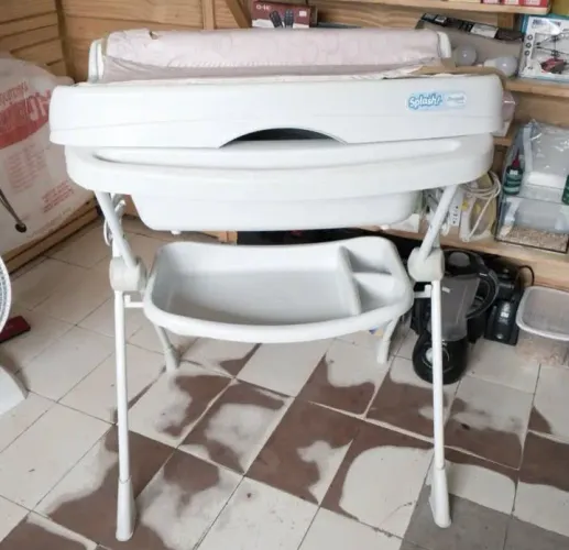 Banheira Burigotto Splash + Trocador + Suporte + Porta Toalhas,USADO