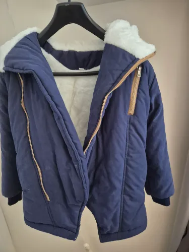 Jaqueta Infantil Azul com Capuz e Detalhes