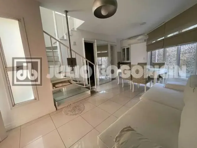 JBRB318790 Apartamento tipo casa na Gleba A Recreio dos Bandeirantes - 3 Suítes - 2 vagas