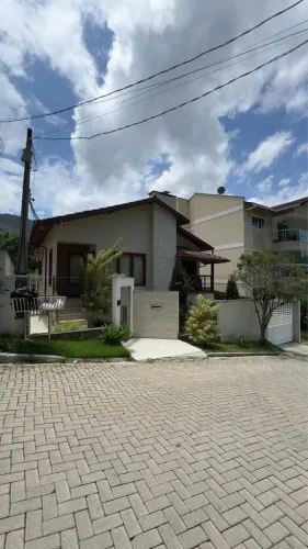 Casa Alto Padrão em Domingos Martins