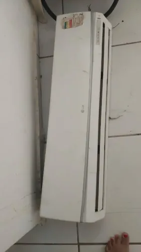 Evaporadora em perfeito estado LG 12 mil btus