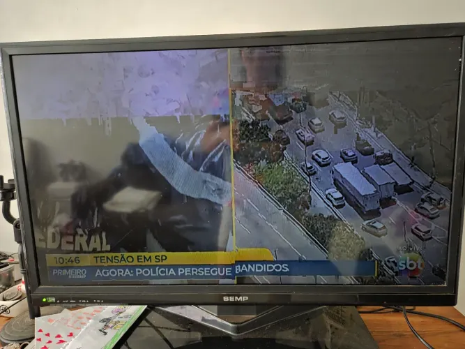 Tv com defeito