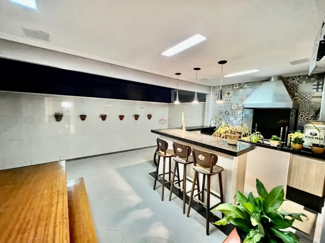 Casa a venda em Jundiaí, no condomínio fechado Vintage Clube.