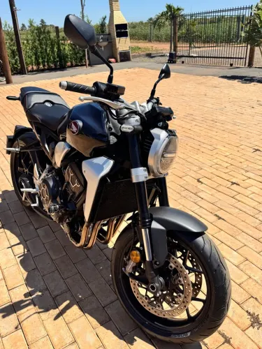 CB 1000 R 2019 RARIDADE!