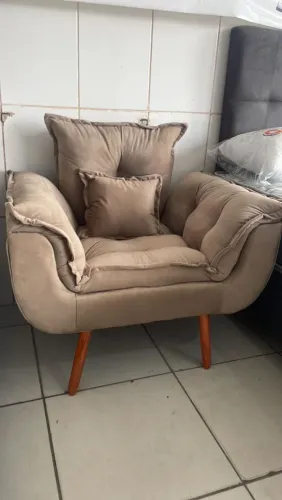 Poltrona Opala Luxo (Entrega Grátis)