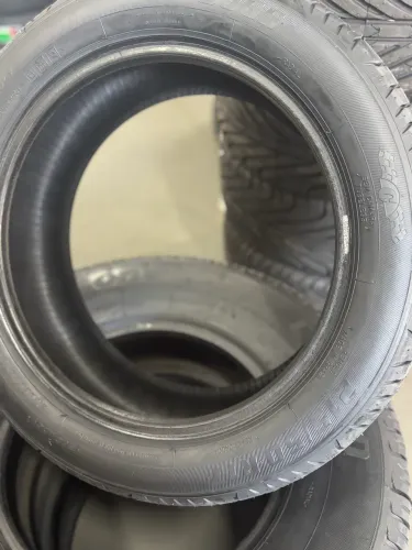 Pneu 215/50 R17 Crystone 