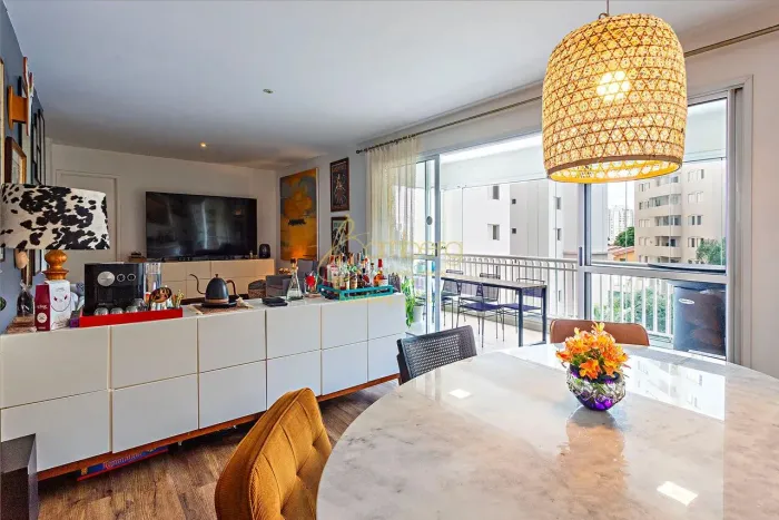 Lindo apartamento com varanda gourmet e lazer completo na Granja Julieta